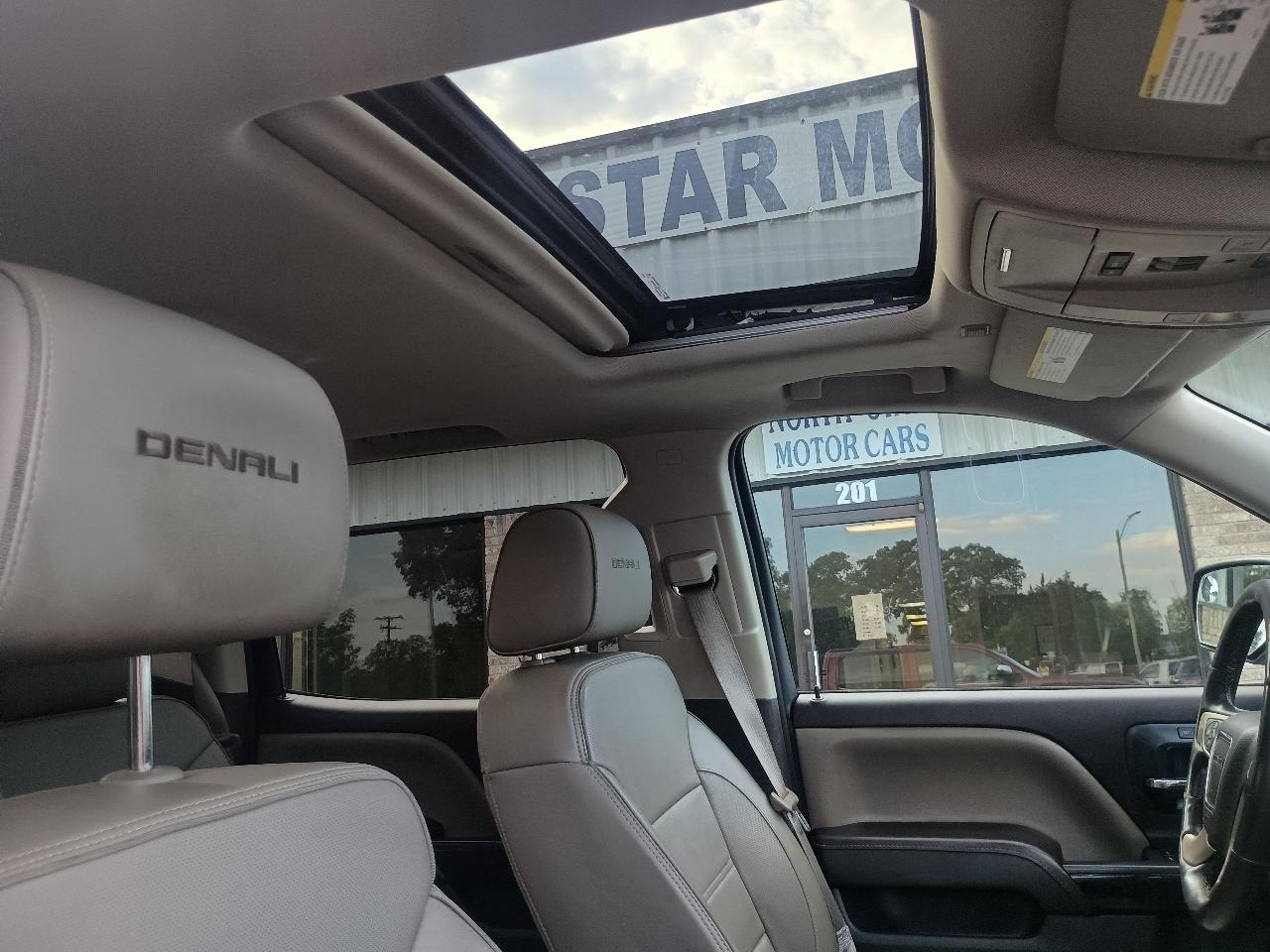 GMC Sierra 1500 4WD Crew Cab 143.5" Denali 2016