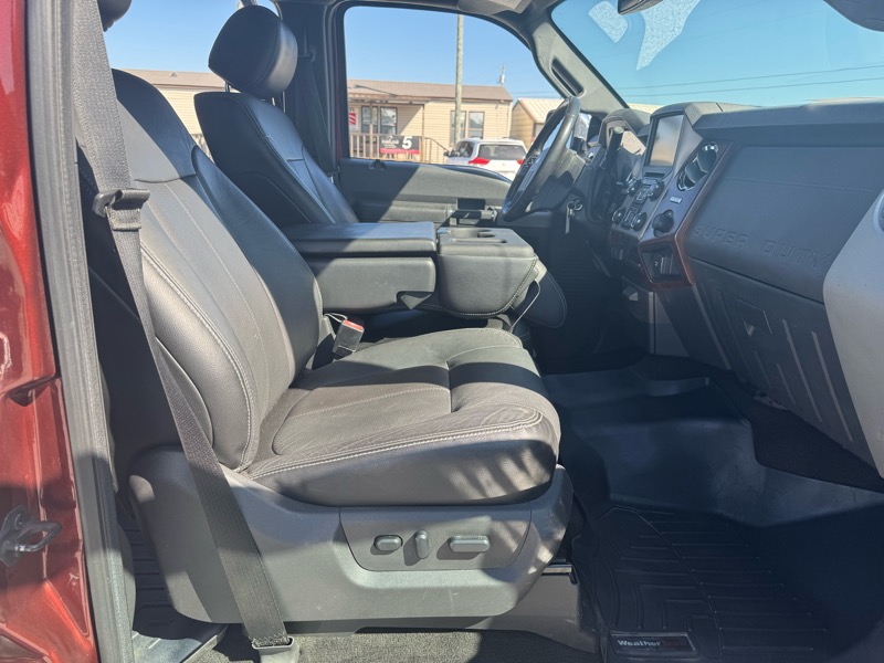 2015 Ford F-250 Lariat photo 14