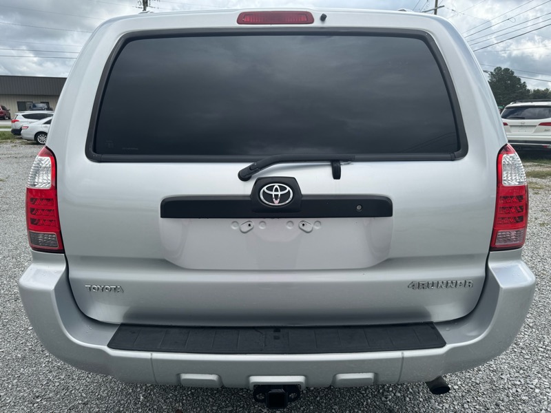 2007 Toyota 4Runner SR5 2WD photo 4