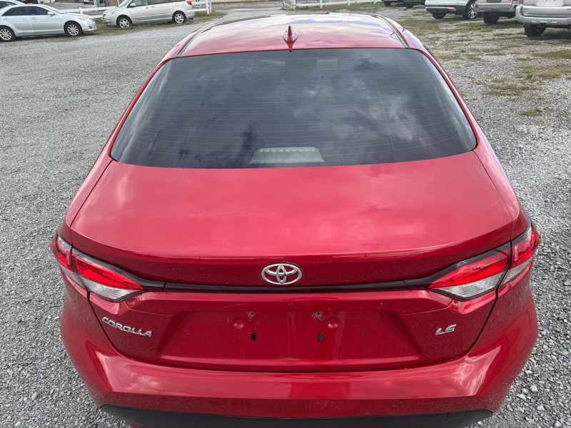 2021 Toyota Corolla LE photo 4