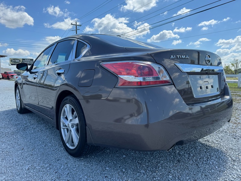 2015 Nissan Altima 2.5 photo 2