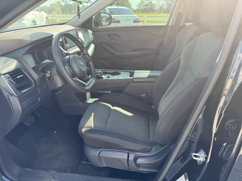 2021 Nissan Rogue S photo 10