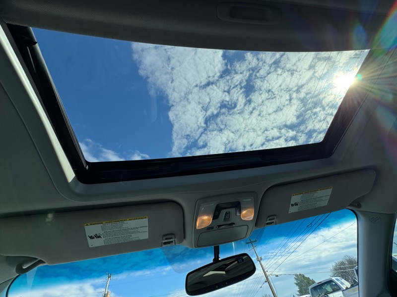 Toyota Sienna Limited Premium 7-Passenger 2017