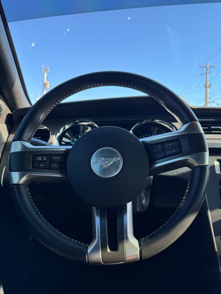 Ford Mustang V6 Coupe 2014