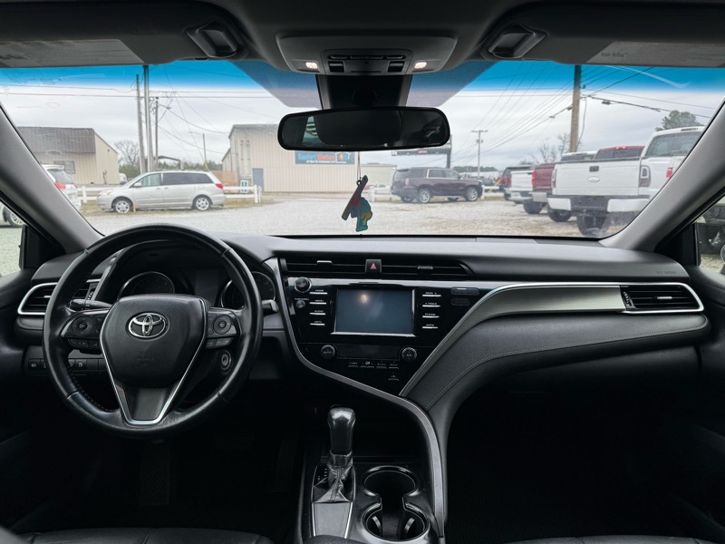 Toyota Camry L 2018