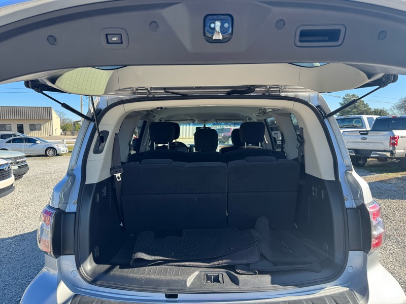 Nissan Armada SV AWD 2017