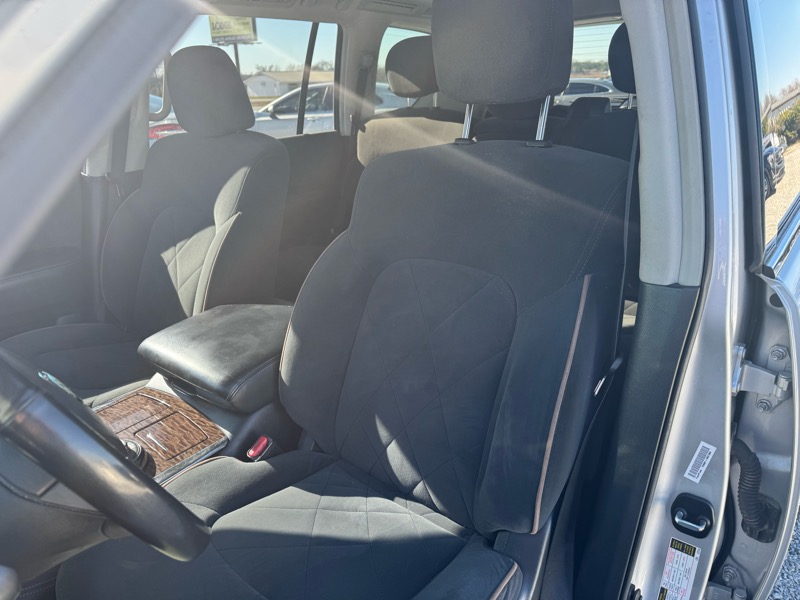 Nissan Armada SV AWD 2017