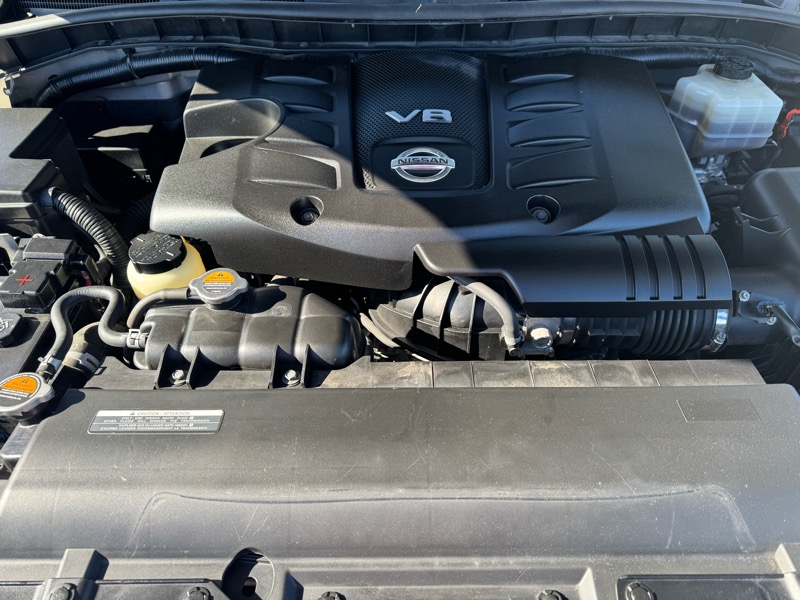 Nissan Armada SV AWD 2017