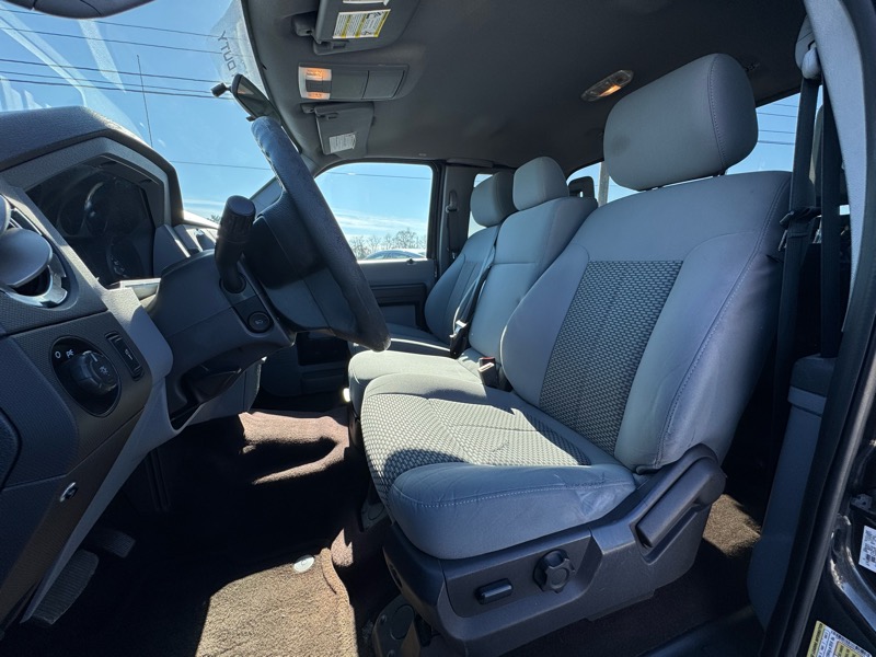 Ford F-250 SD XL SuperCab 2WD 2015