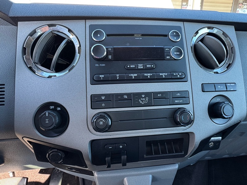 Ford F-250 SD XL SuperCab 2WD 2015