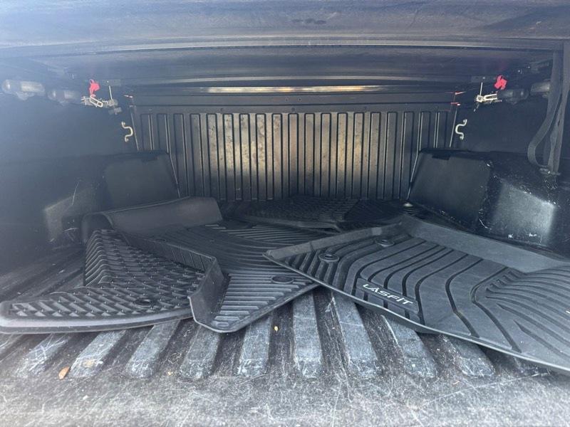 Toyota Tacoma SR5 Double Cab Long Bed I4 6AT 2WD 2020