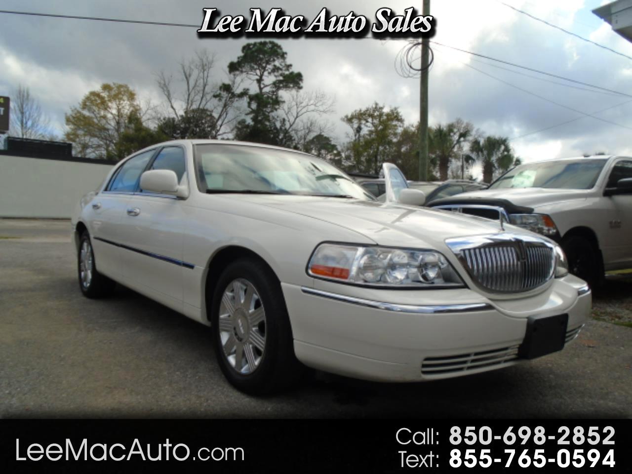 Lincoln Town Car 4dr Sdn Signature Limited 2005