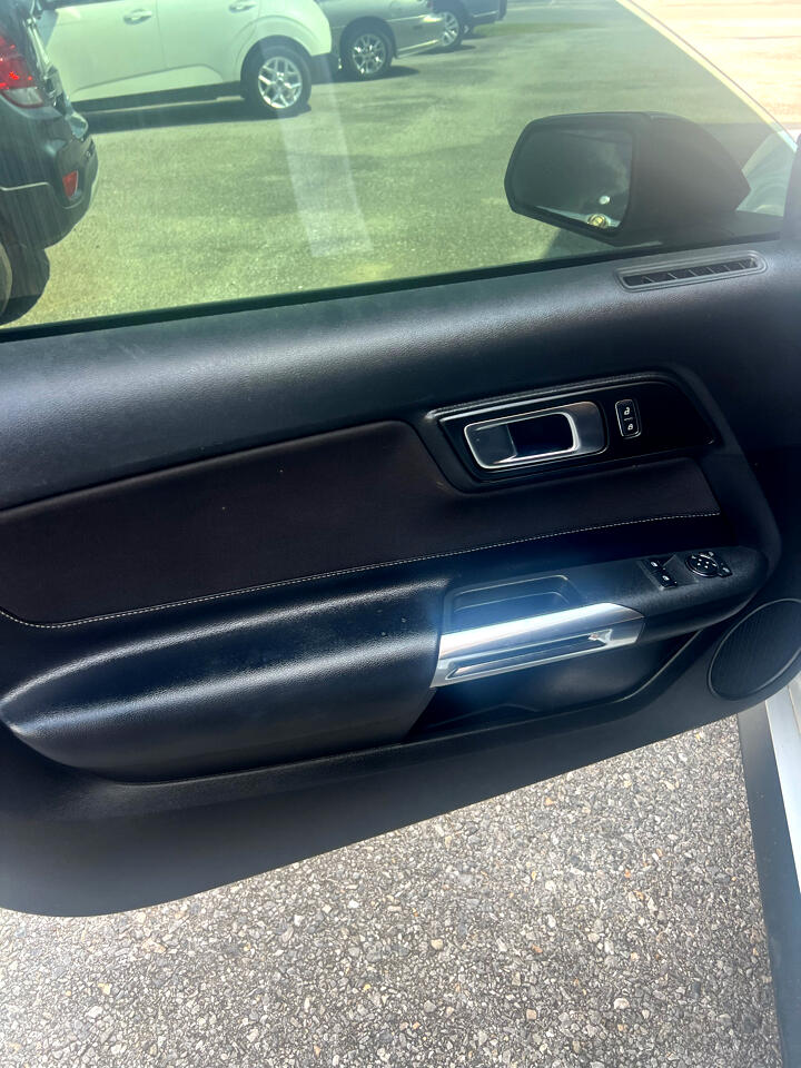 Ford Mustang EcoBoost Fastback 2021 Ford Mustang EcoBoost Fastback 2021