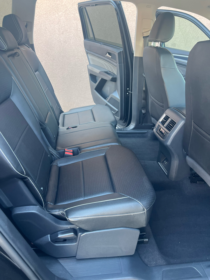 Volkswagen Atlas 2021.5 3.6L V6 SEL Premium R-Line 4MOTION 2023 Volkswagen Atlas 2021.5 3.6L V6 SEL Premium R-Line 4MOTION 2023