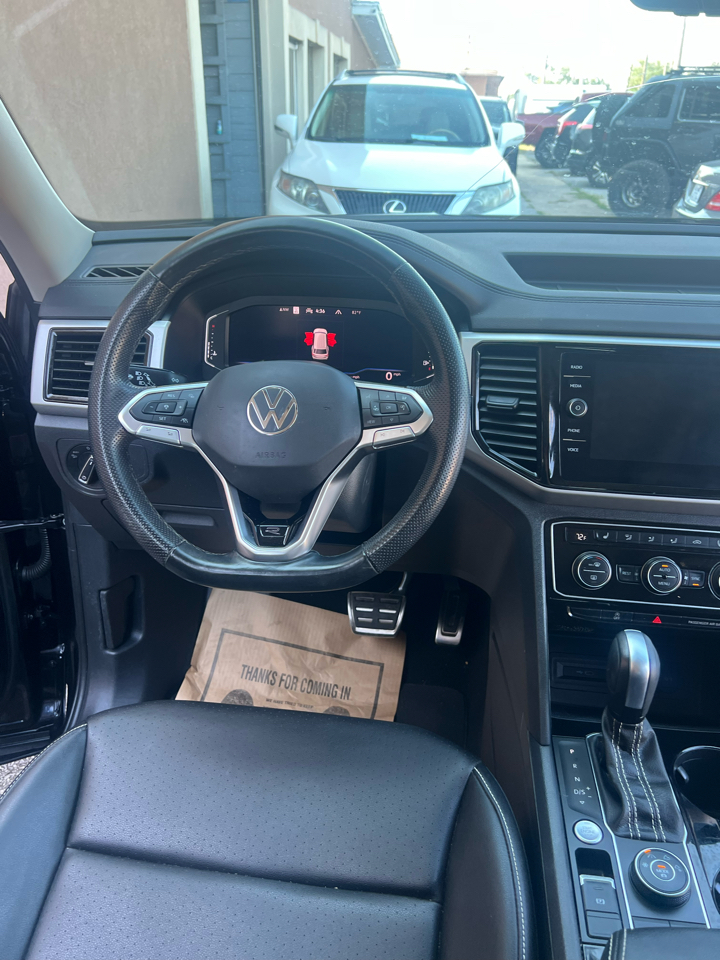 Volkswagen Atlas 2021.5 3.6L V6 SEL Premium R-Line 4MOTION 2023 Volkswagen Atlas 2021.5 3.6L V6 SEL Premium R-Line 4MOTION 2023