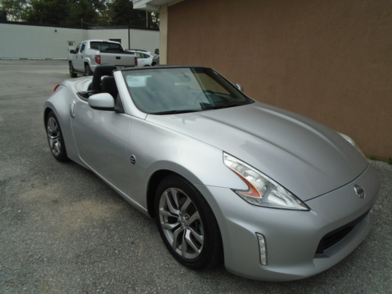 Nissan 370Z 2dr Roadster Auto 2013