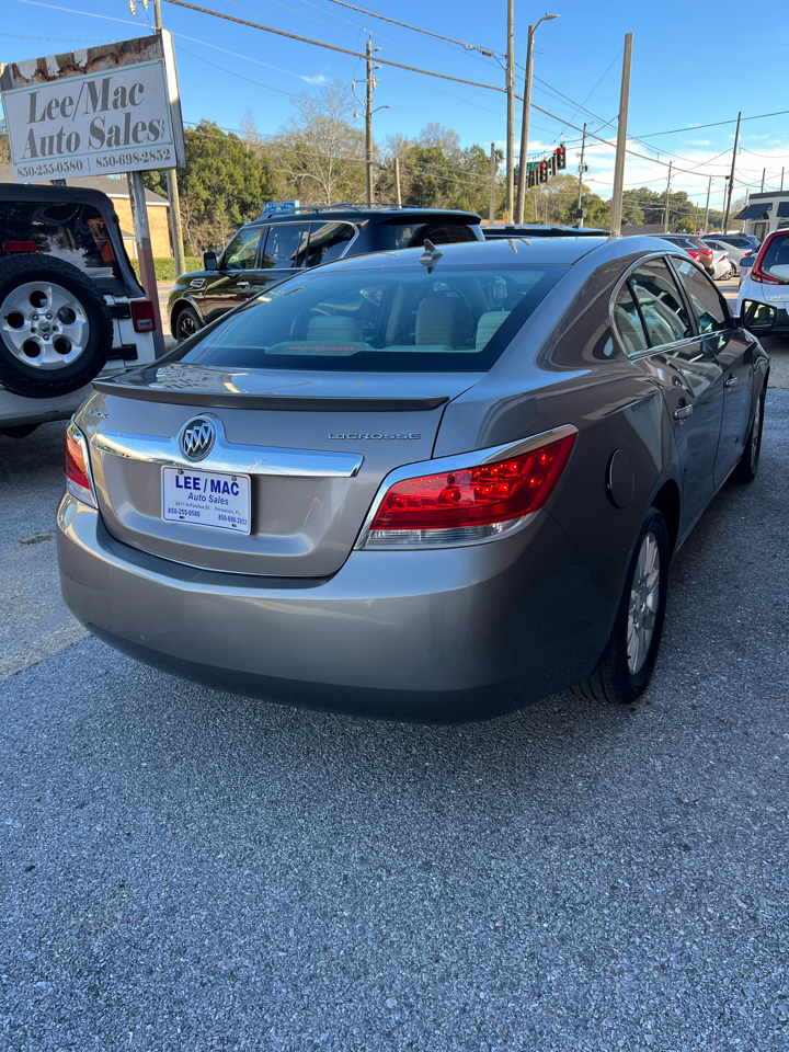 Buick LaCrosse 4dr Sdn CX 2011