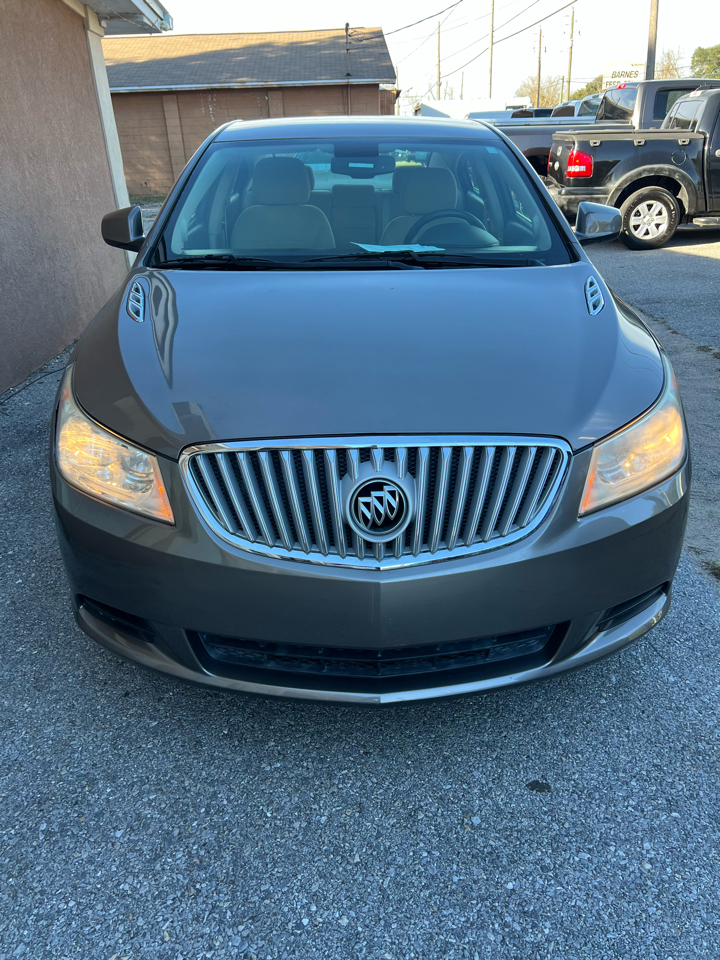Buick LaCrosse 4dr Sdn CX 2011