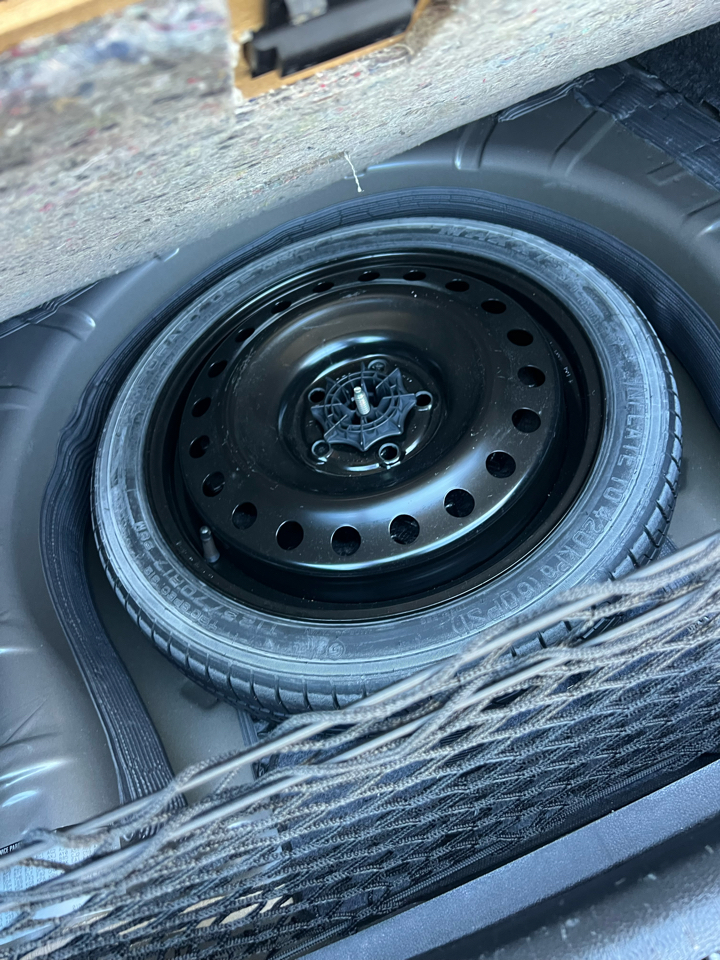 Buick LaCrosse 4dr Sdn CX 2011