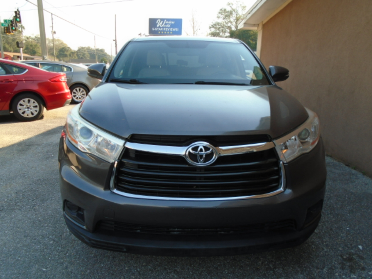 Toyota Highlander FWD 4dr I4 LE (Natl) 2016