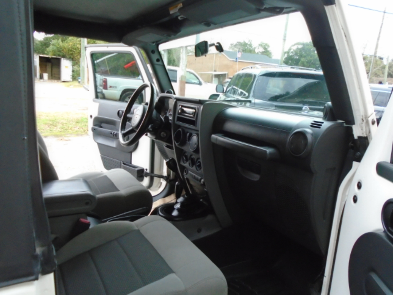 Jeep Wrangler 4WD 2dr Sport 2010