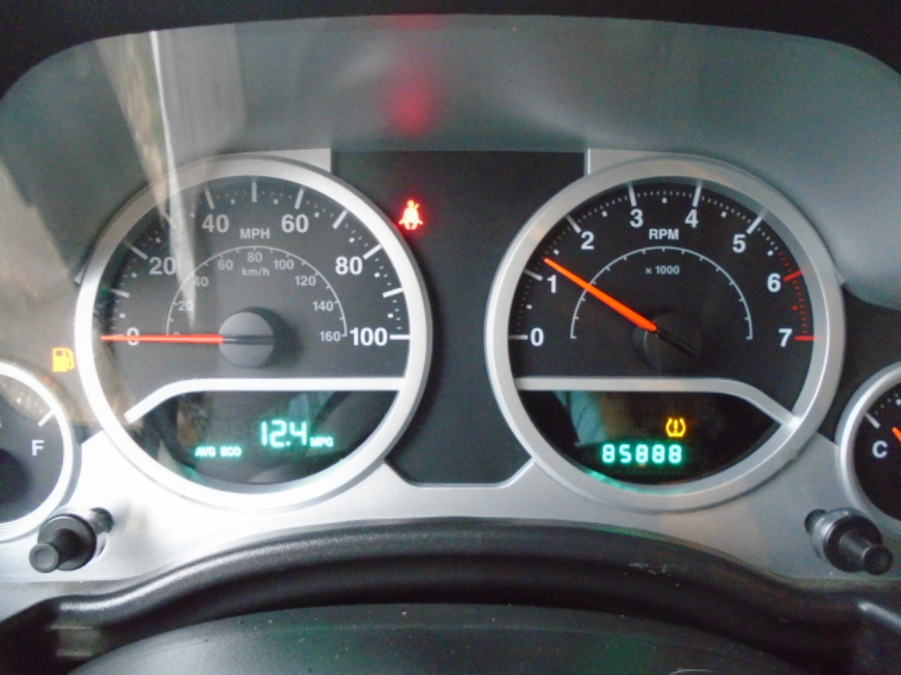 Jeep Wrangler 4WD 2dr Sport 2010