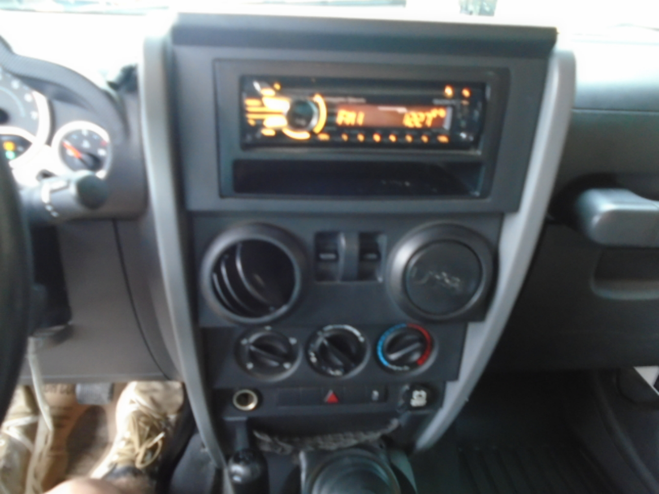 Jeep Wrangler 4WD 2dr Sport 2010