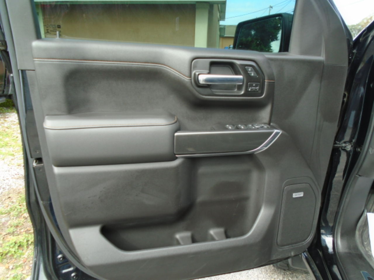 GMC Sierra 1500 Crew Cab Crew Cab 143.5" WB 4WD SLT 2019