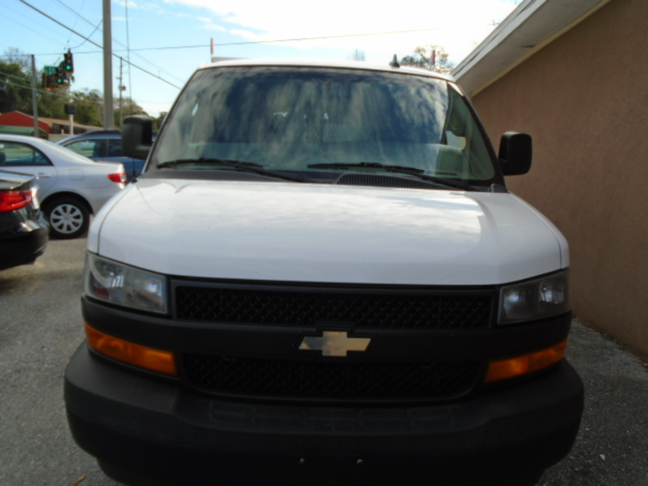 Chevrolet Express Cargo Van RWD 2500 135" 2018