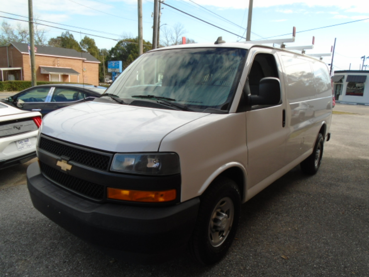 Chevrolet Express Cargo Van RWD 2500 135" 2018
