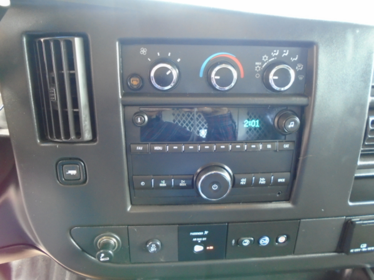 Chevrolet Express Cargo Van RWD 2500 135" 2018