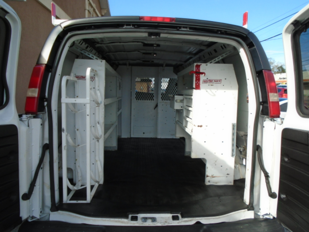 Chevrolet Express Cargo Van RWD 2500 135" 2018