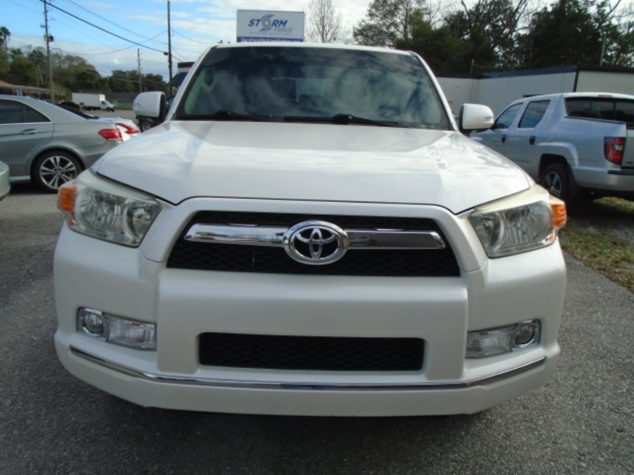 Toyota 4Runner RWD 4dr V6 Limited (Natl) 2013