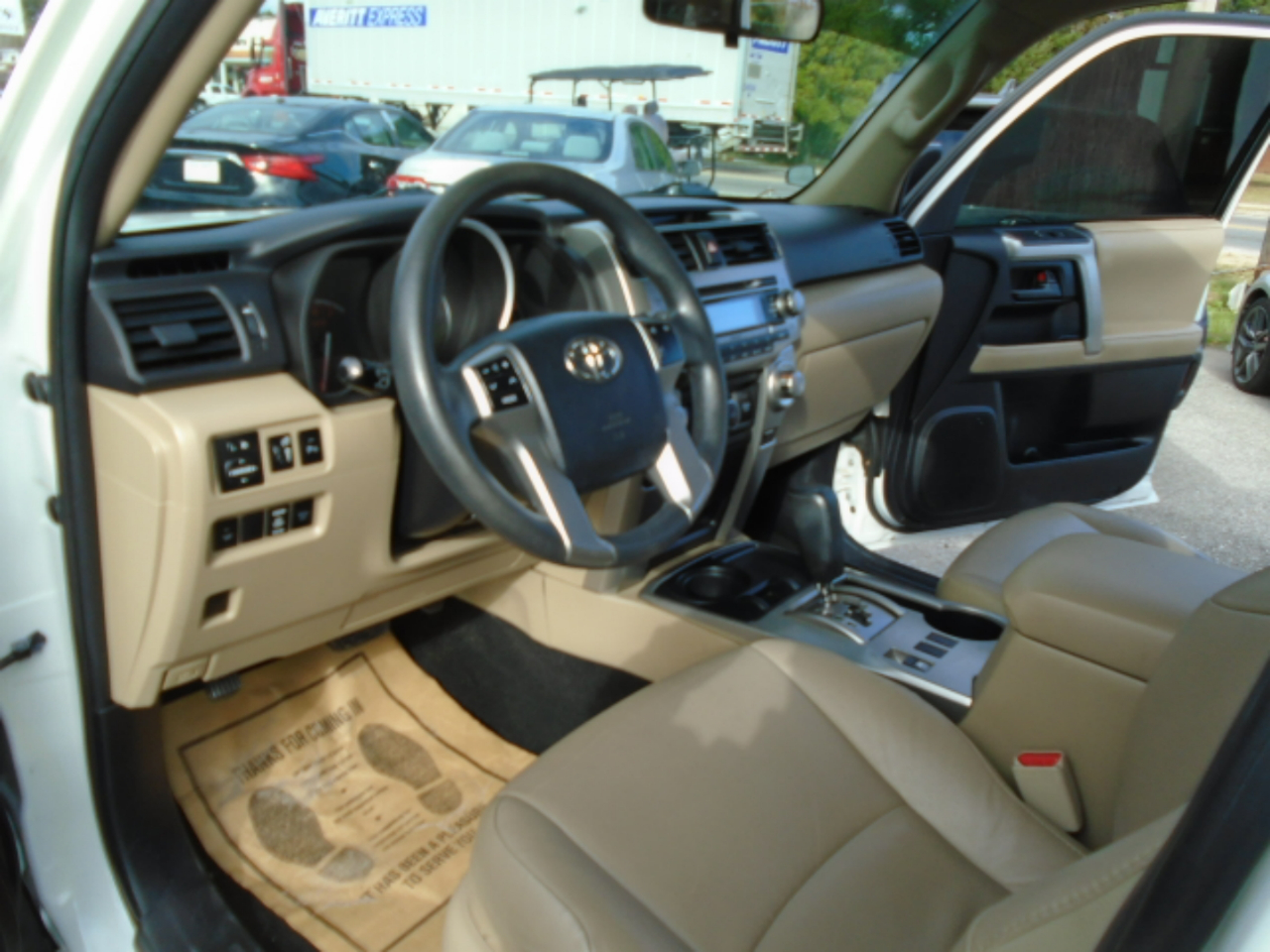 Toyota 4Runner RWD 4dr V6 Limited (Natl) 2013