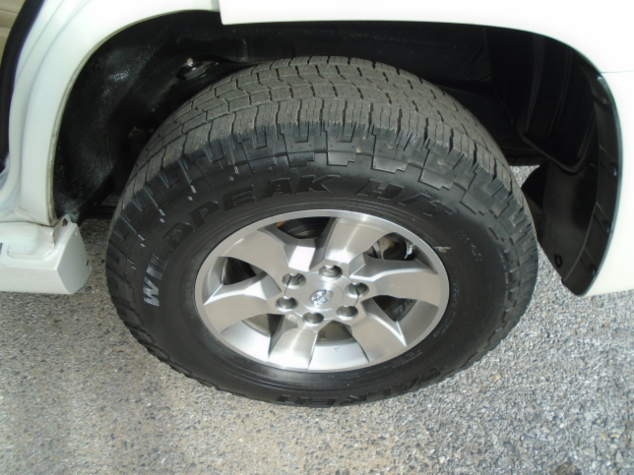 Toyota 4Runner RWD 4dr V6 Limited (Natl) 2013