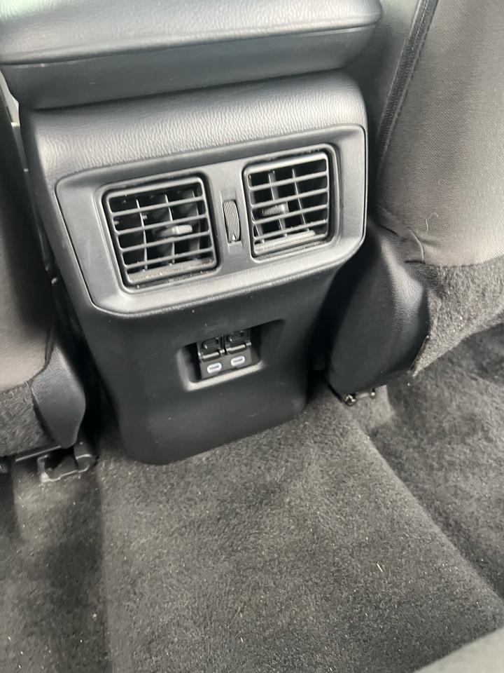 Toyota RAV4 XLE AWD (Natl) 2025