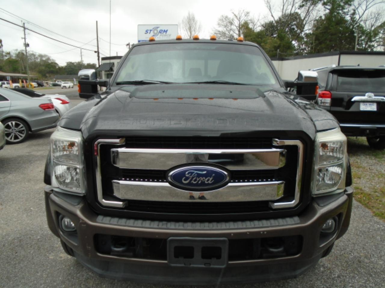 Ford Super Duty F-450 DRW 4WD Crew Cab 172" King Ranch 2015