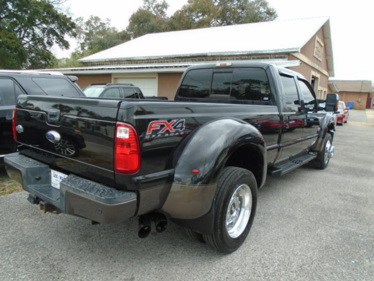 Ford Super Duty F-450 DRW 4WD Crew Cab 172" King Ranch 2015