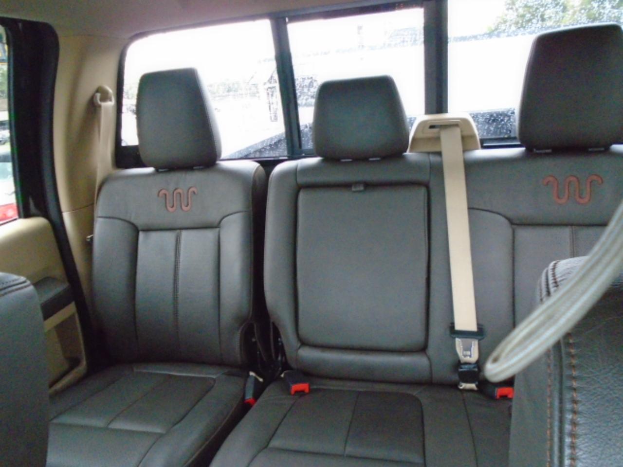 Ford Super Duty F-450 DRW 4WD Crew Cab 172" King Ranch 2015