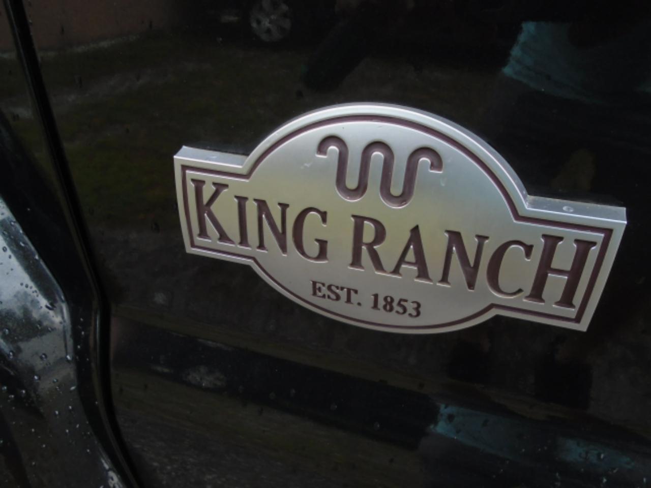 Ford Super Duty F-450 DRW 4WD Crew Cab 172" King Ranch 2015