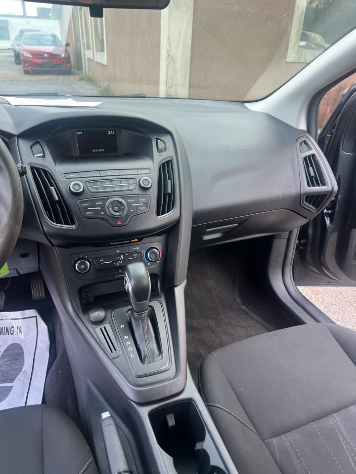 Ford Focus SE Hatch 2018