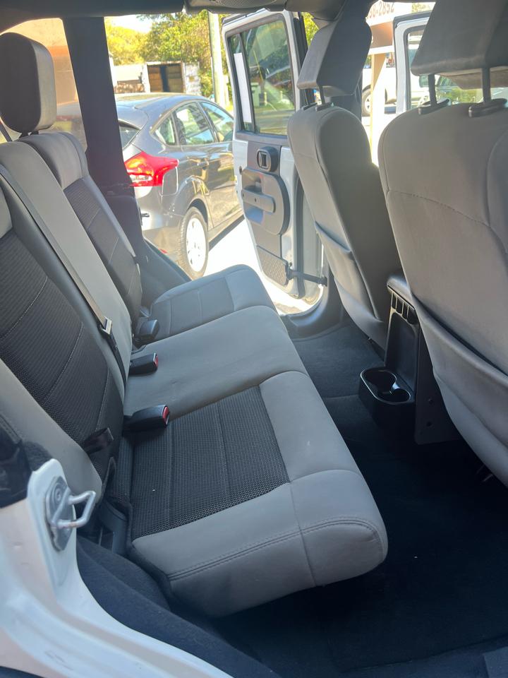 Jeep Wrangler Unlimited 4WD 4dr Sport 2010