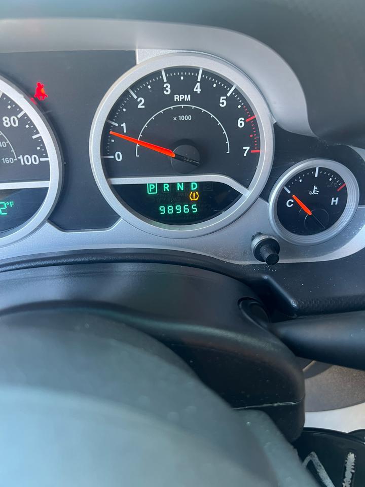 Jeep Wrangler Unlimited 4WD 4dr Sport 2010