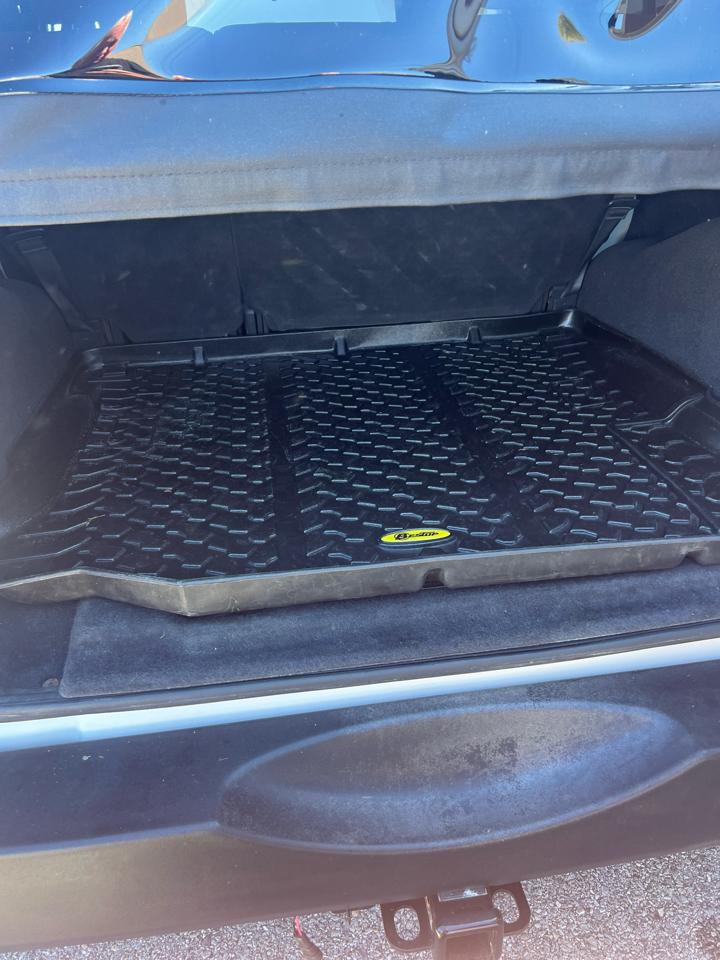 Jeep Wrangler Unlimited 4WD 4dr Sport 2010