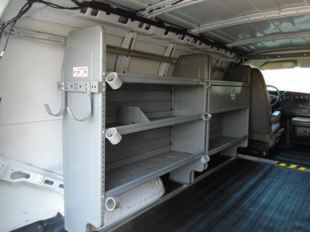 Chevrolet Express Cargo Van RWD 1500 135" 2014