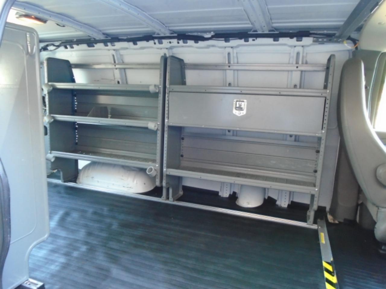 Chevrolet Express Cargo Van RWD 1500 135" 2014