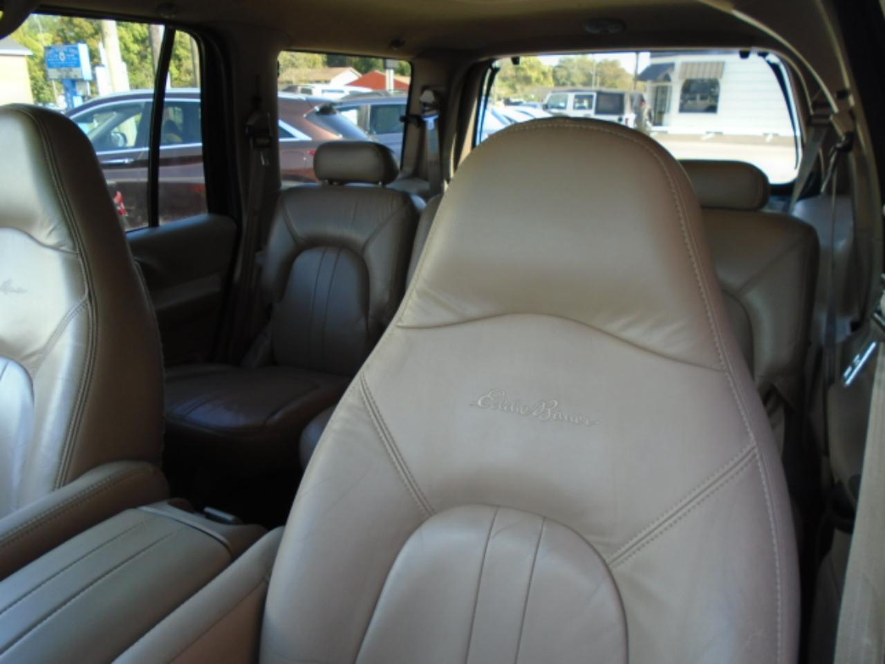 Ford Expedition 119" Eddie Bauer 1997