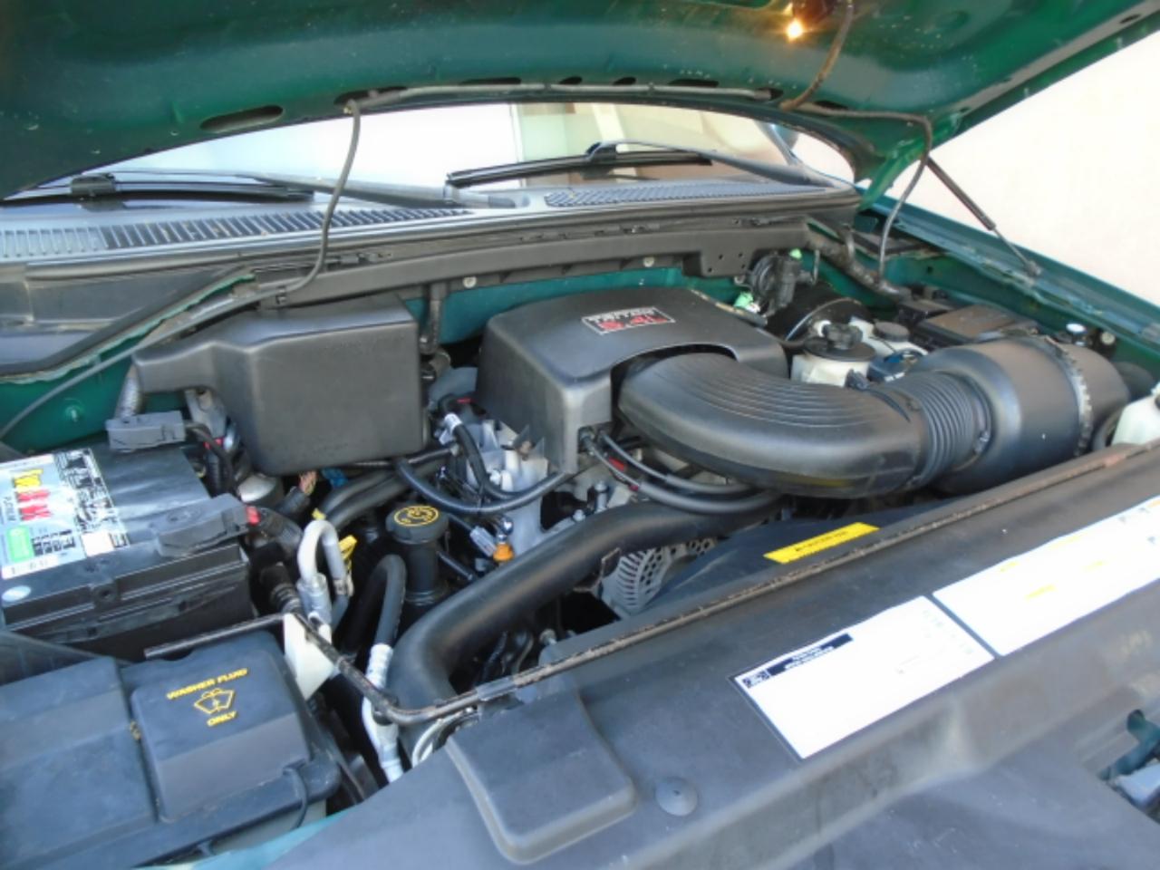 Ford Expedition 119" Eddie Bauer 1997