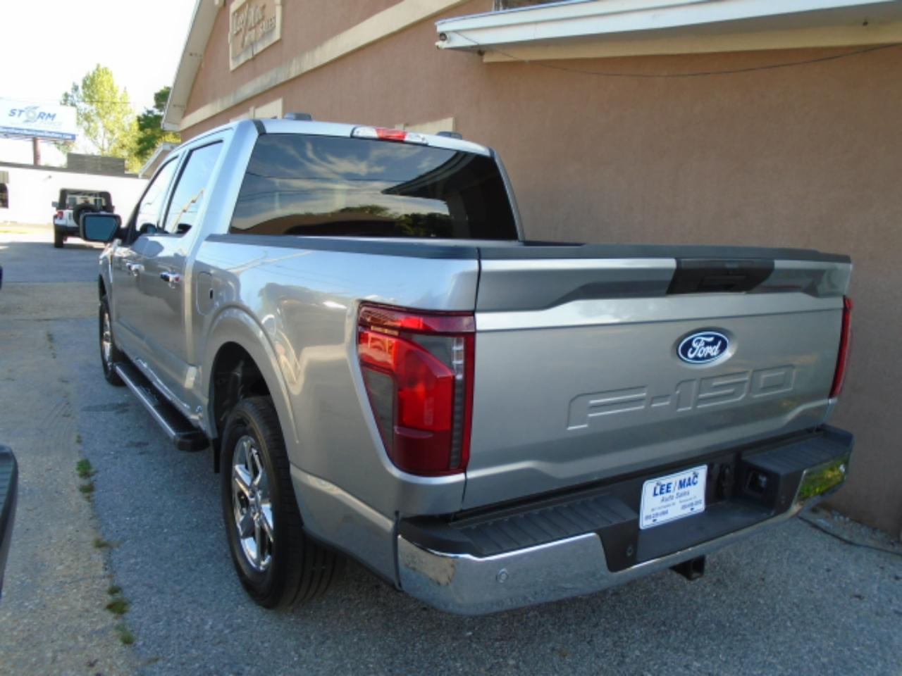 Ford F-150 XLT 2WD SuperCrew 5.5' Box 2025
