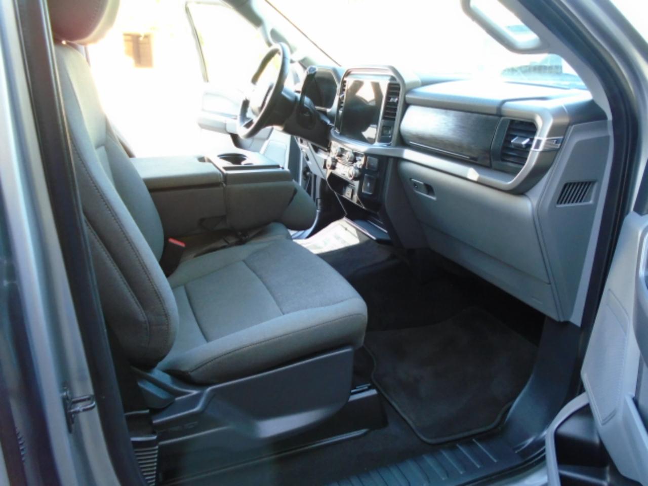 Ford F-150 XLT 2WD SuperCrew 5.5' Box 2025